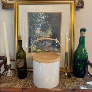 Vintage Georges Briard Mid-Century Modern White Vinyl & Wood Ice Bucket